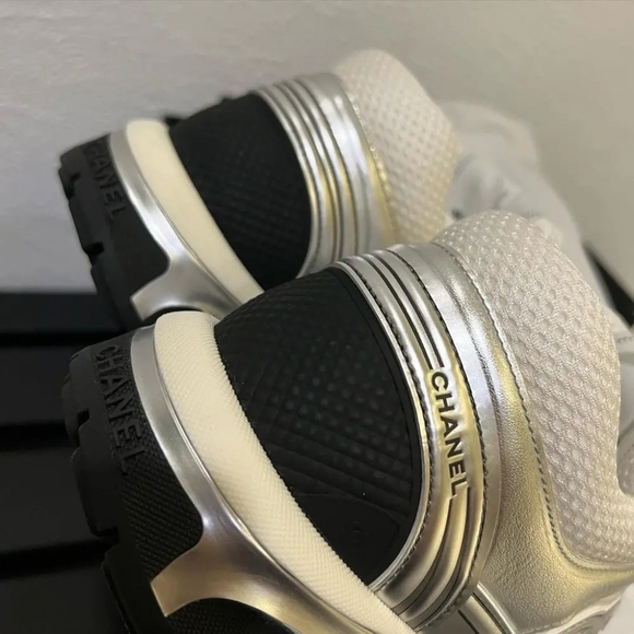 Chanel Women's CC Logo Sneakers - Picture 7 of 10